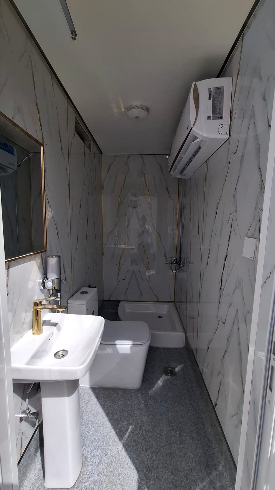 20ft 5 Doors Toilet unit with Wudu Facility - Image 7